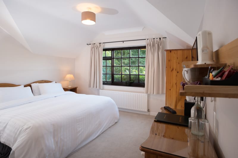 King size room with ensuite and garden view - Woodside lodge B&B in Westport
